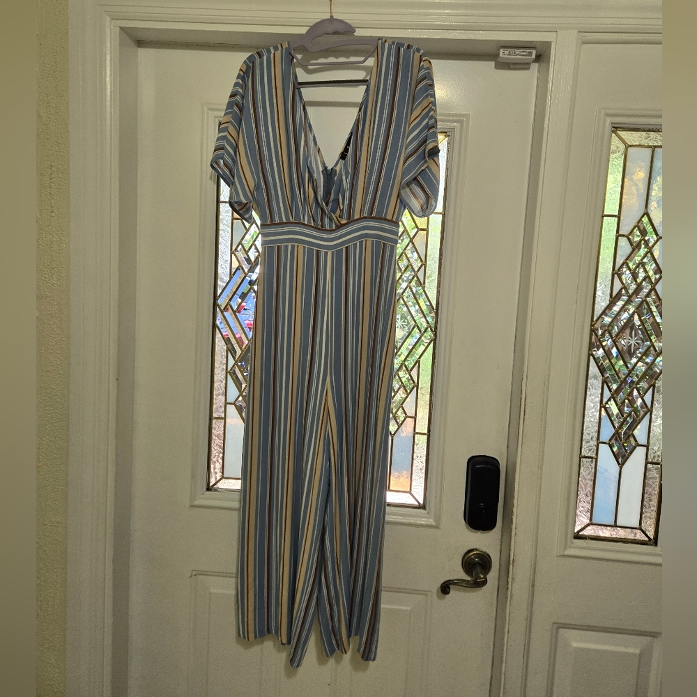 Lulu's Vacation Bae Brown/Blue/Wht Striped Jumpsuit Romper Sm. - Picture 2 of 7